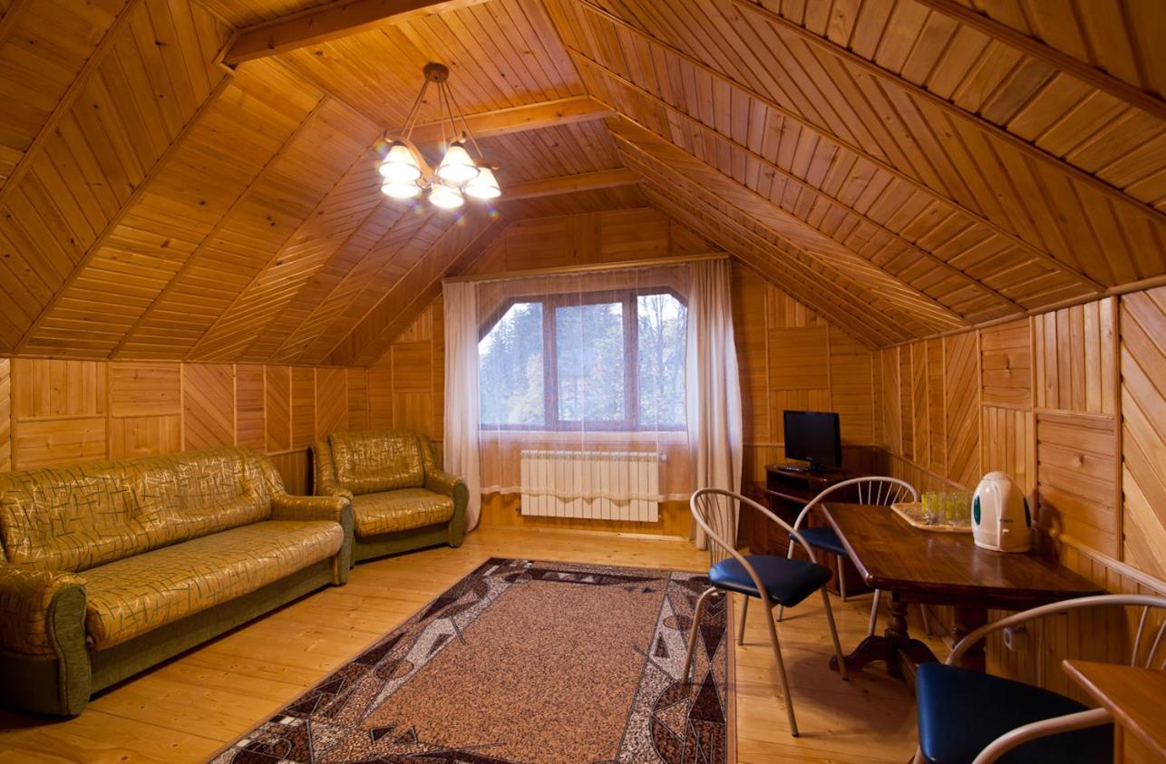 Edelweiss Carpathians Migovo Hotell Exteriör bild