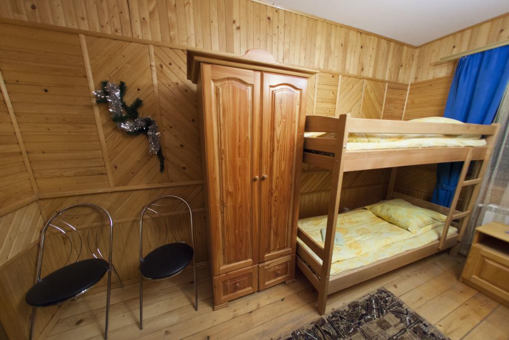 Edelweiss Carpathians Migovo Hotell Exteriör bild